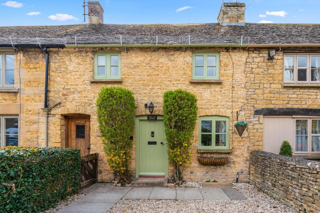 Forsythia Cottage Bourton-on-the-Water Eksteriør billede