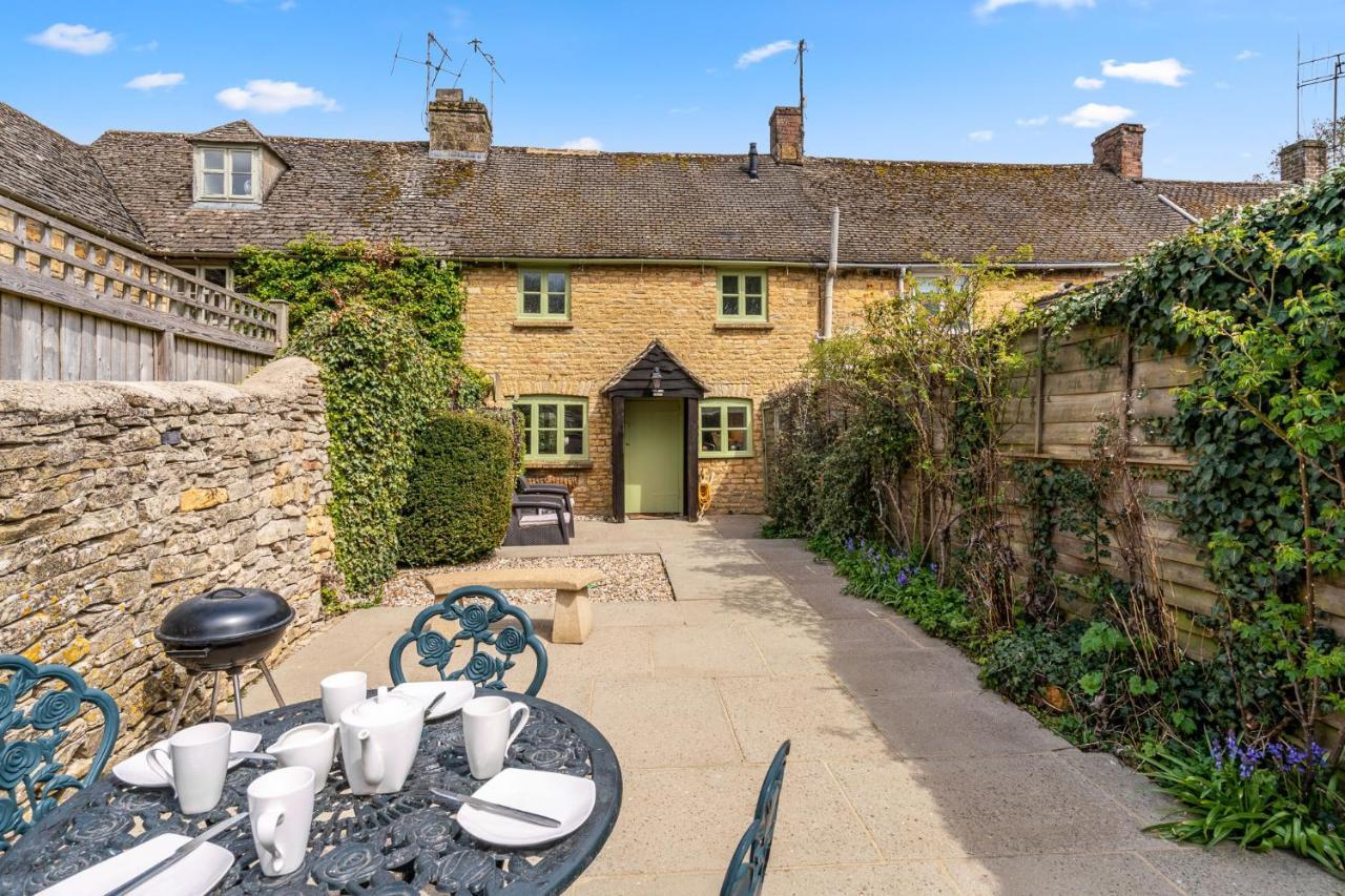 Forsythia Cottage Bourton-on-the-Water Eksteriør billede